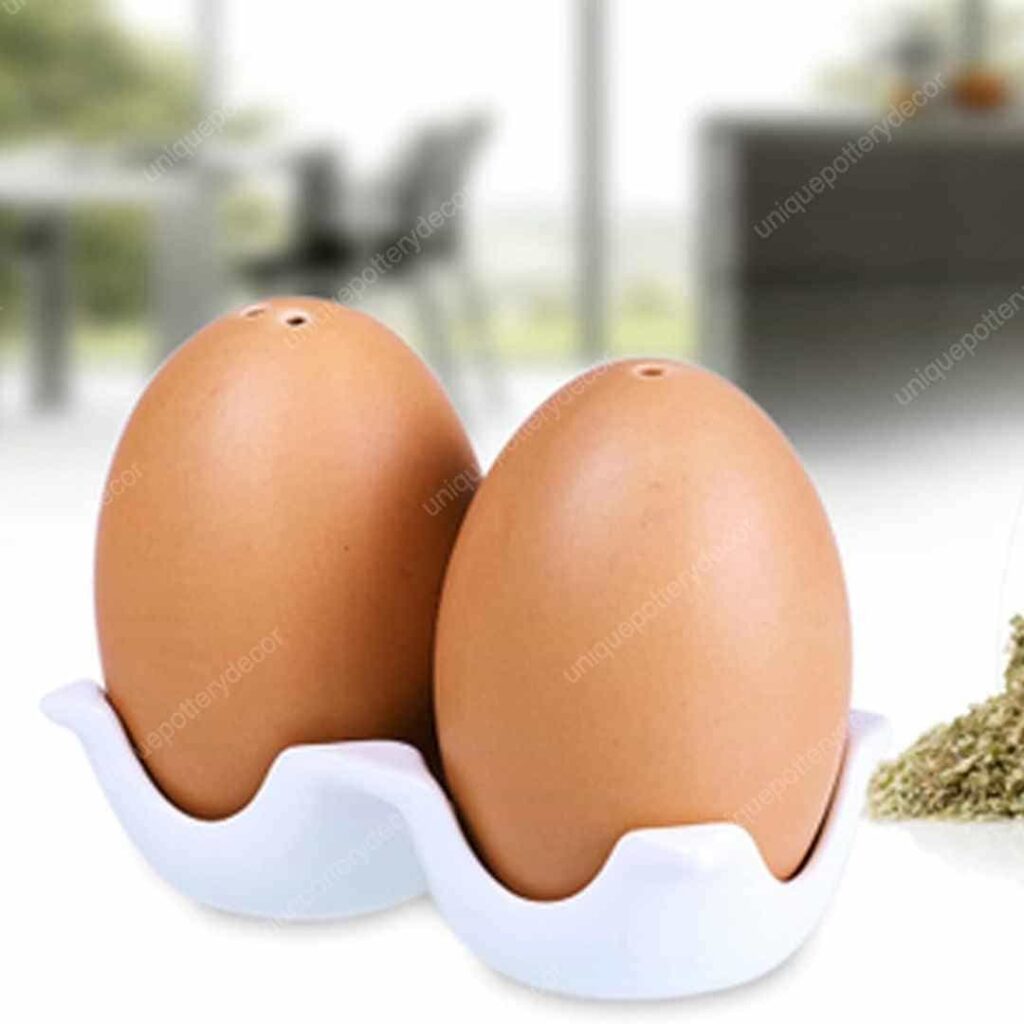 Egg-shaped Salt and Pepper Shaker Set