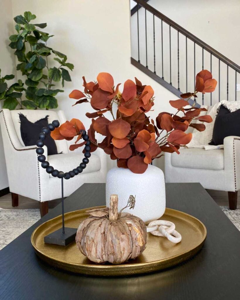 Fall Coffee Table Decoration Idea