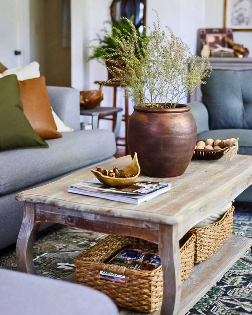 Fall Coffee Table Decoration Idea