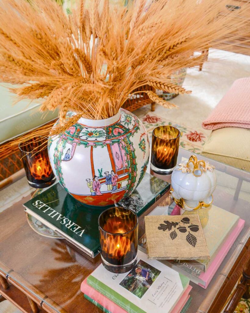 Fall Coffee Table Decoration Idea