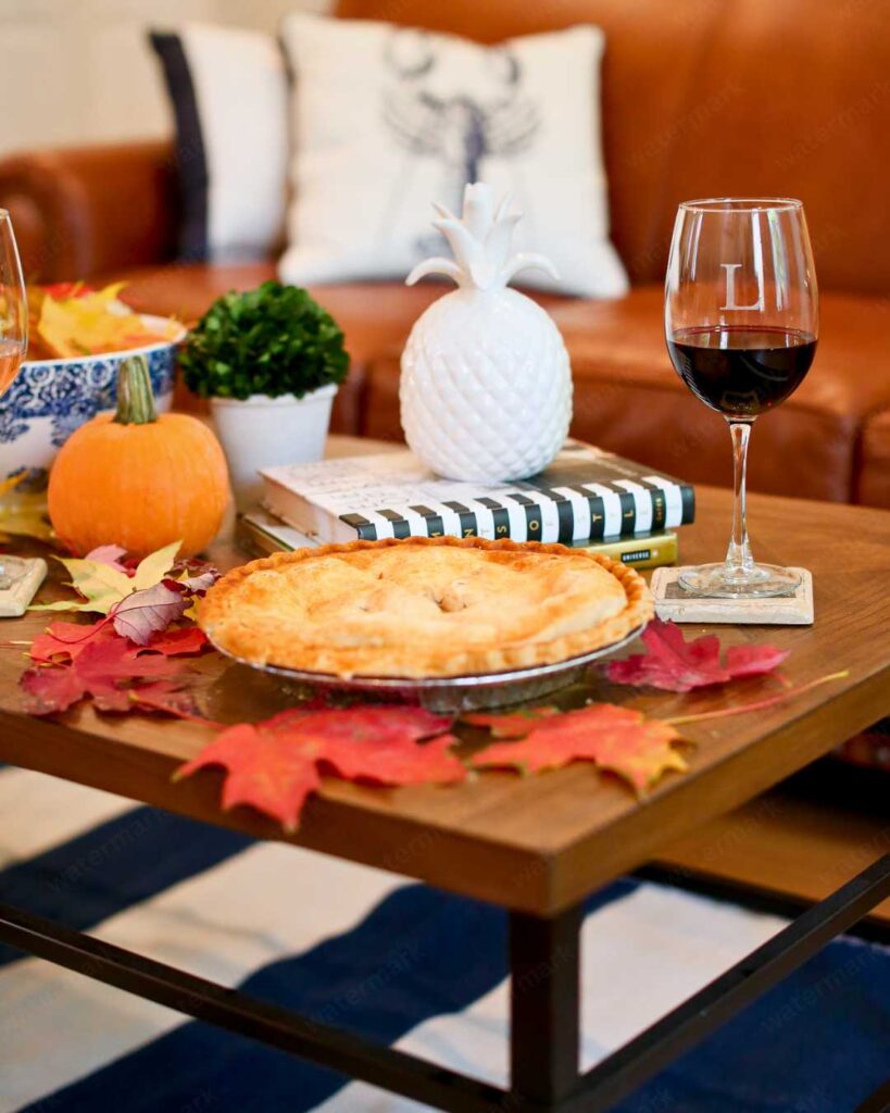 Fall Coffee Table Decoration Idea