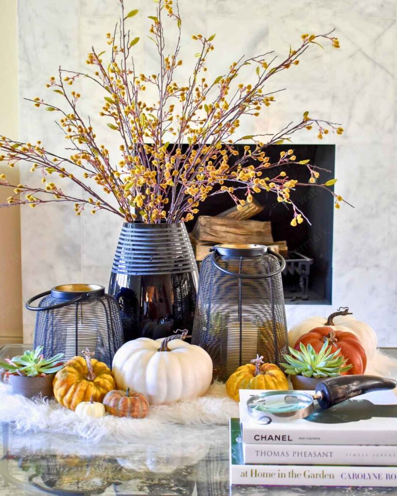 Fall Coffee Table Decoration Idea