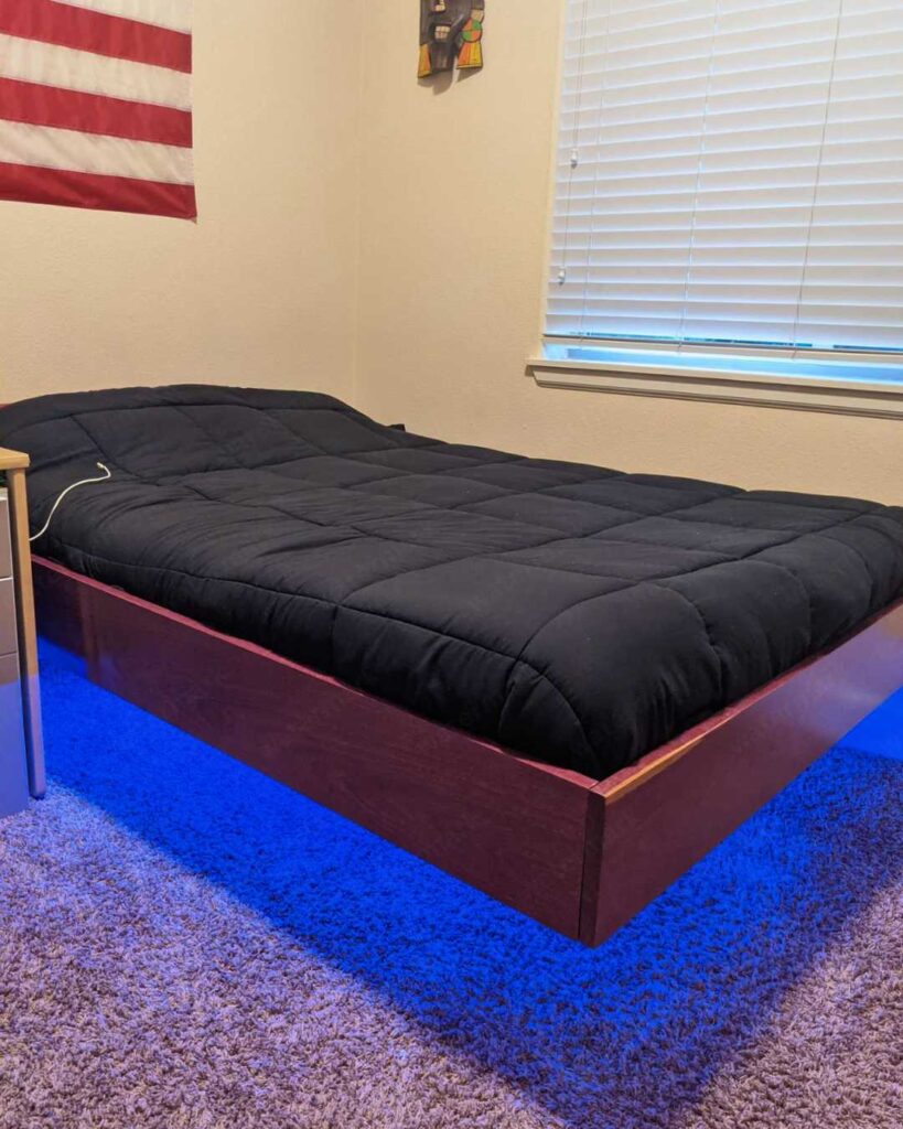 corner floating bed frame idea