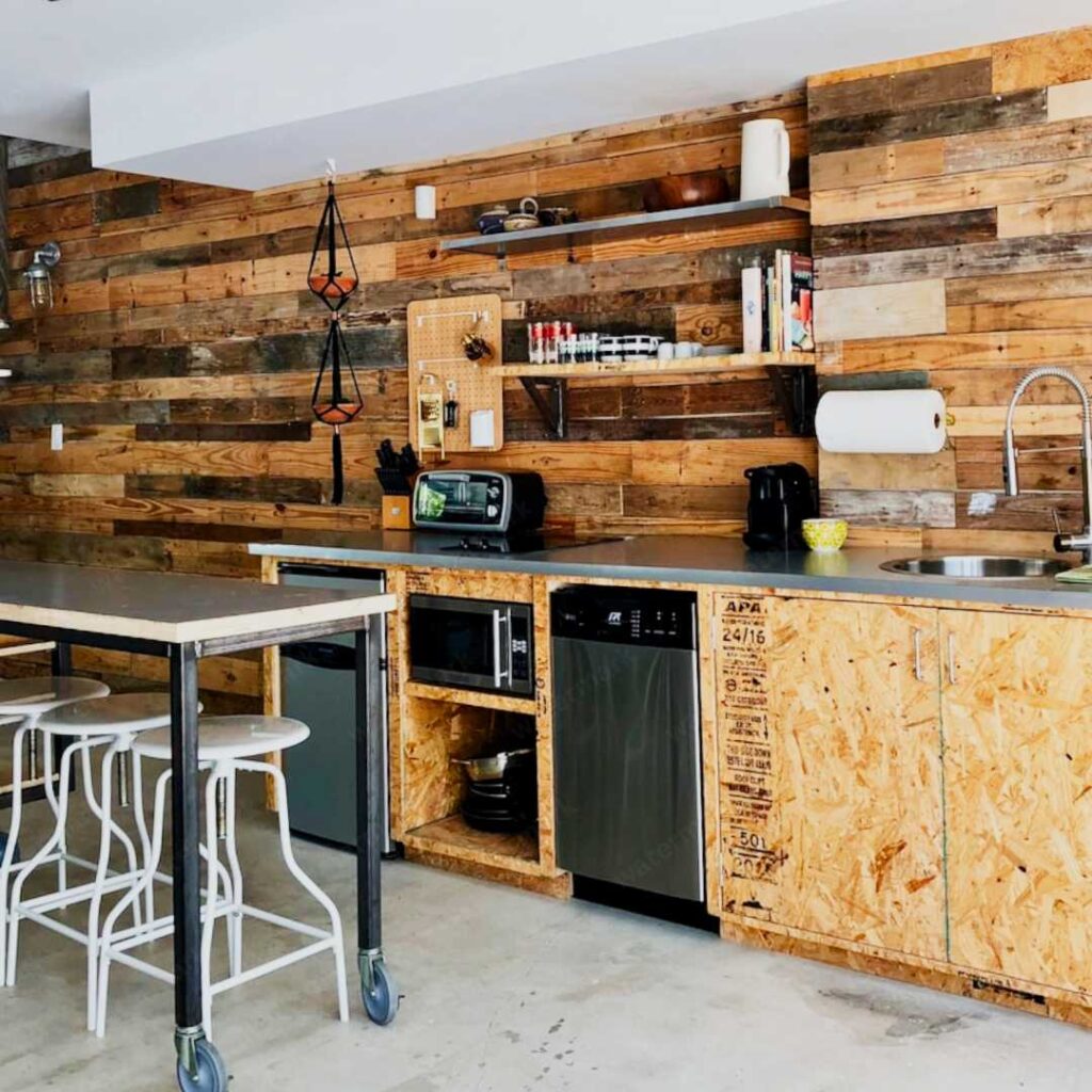 pallet as accent wall in kitchen